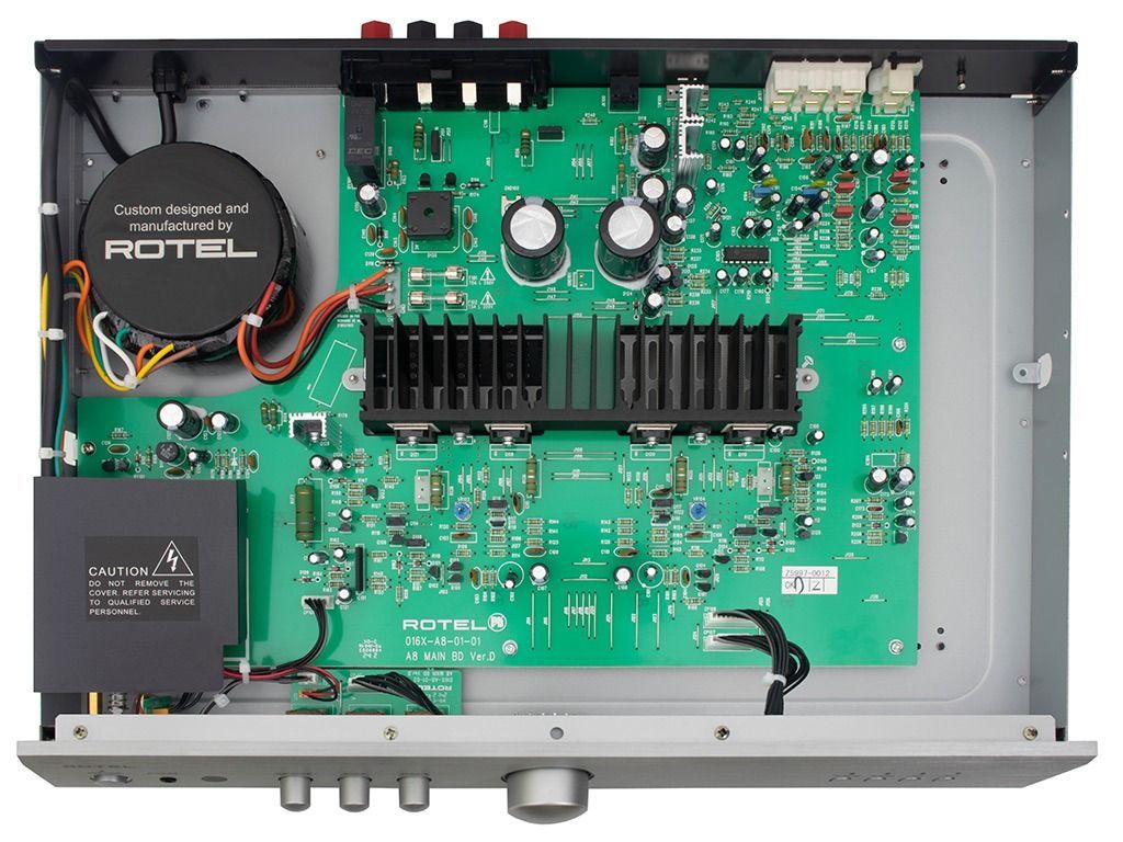 Rotel A8 zwart
