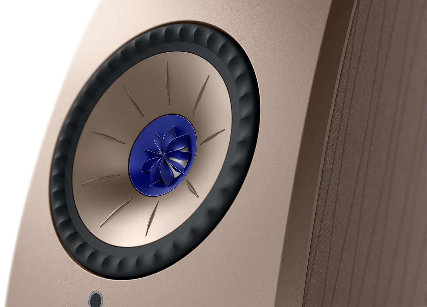 Kef LSX II set in beige