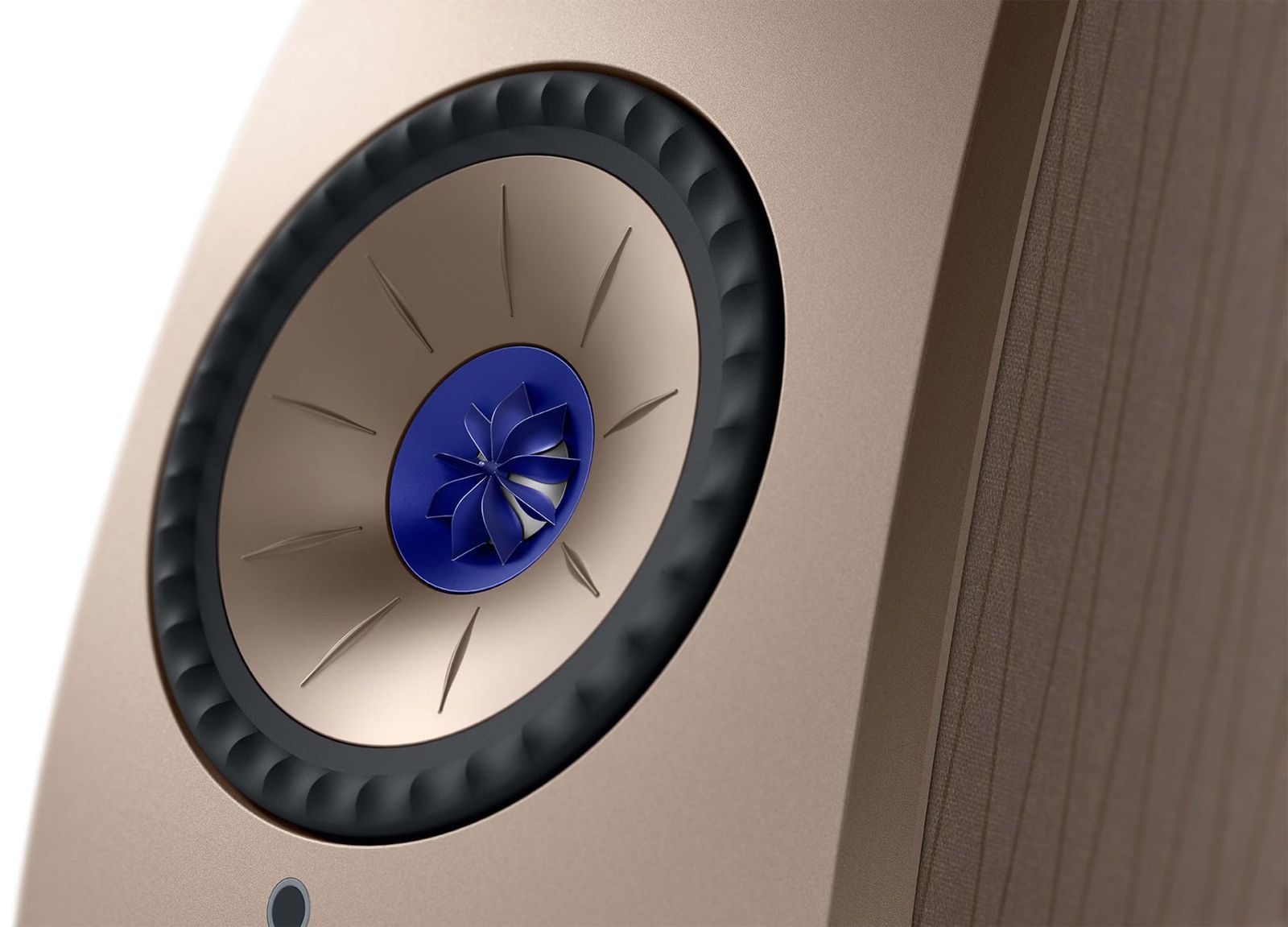 Kef LSX II set in beige