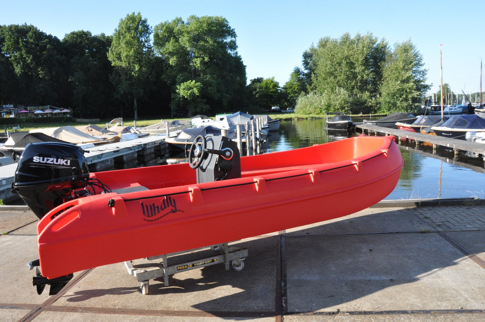 Whaly 435 Suzuki 30 pk