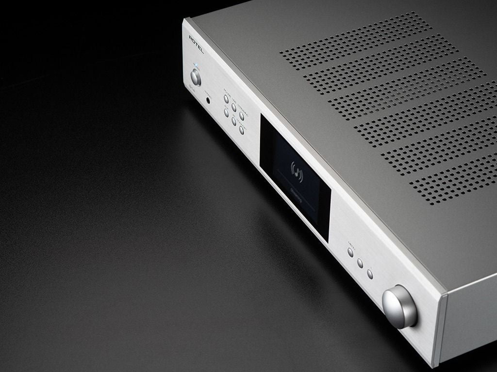 Rotel S14 model 2025 zilver